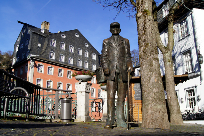 MONSCHAU > Rotes Haus