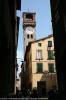 LUCCA > Uhrturm an der Via Fillungo