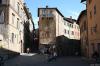 SIENA > Via della Sapienza > sienafarbene Häuser