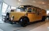 STUTTGART > Mercedes Benz Museum > M3 C2 > Postauto