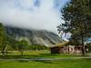 N:Valle>Berge in Wolken