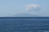 INSEL ISCHIA > Blick zur Insel von der Fähre Capri-Neapel INSEL ISCHIA > Blick zur Insel von der Fähre Capri-Neapel