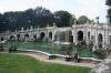 KÖNIGSSCHLOSS CASERTA > Giardino > Fontana di Eolo KÖNIGSSCHLOSS CASERTA > Giardino > Fontana di Eolo