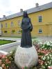H:Eger>Bischofspalast>Hof>Hl. Elisabeth H:Eger>Bischofspalast>Hof>Hl. Elisabeth