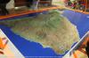 AEROPUERTO TENERIFE SUR > Flughafen Reina Sofia >3D-Insel Teneriffa in der Abflughalle