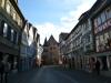 D:Hessen>Büdingen>Altstadtstraße mit steinernem Haus D:Hessen>Büdingen>Altstadtstraße mit steinernem Haus