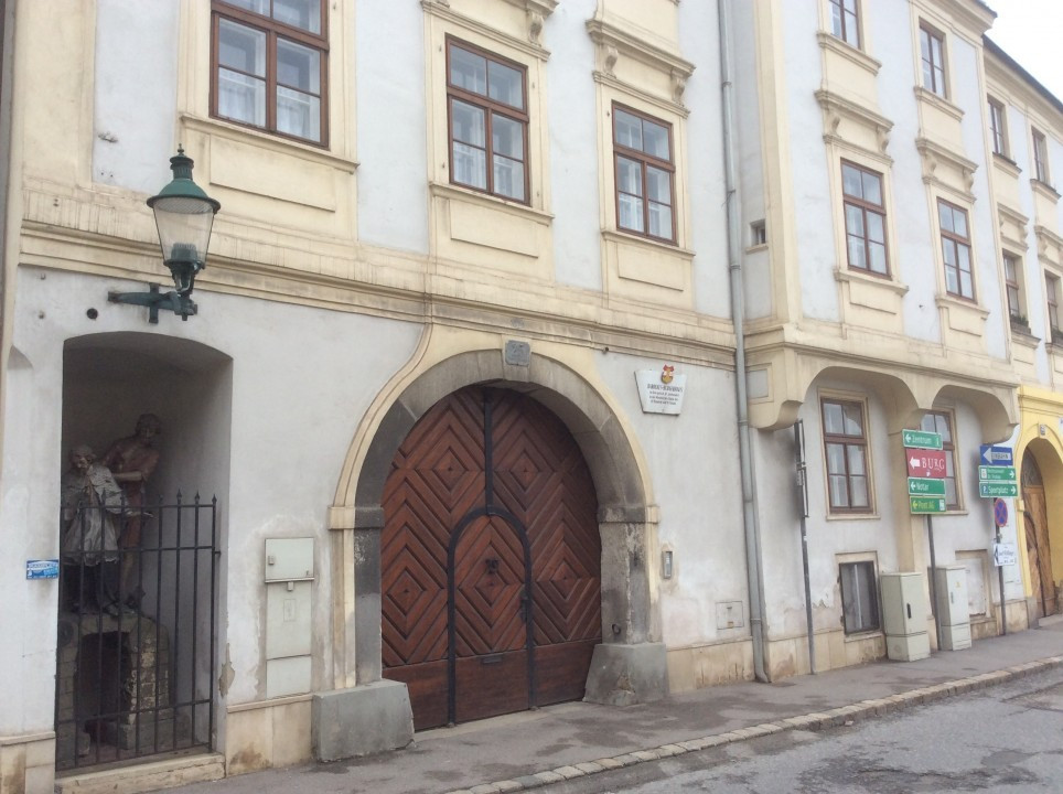 Perchtoldsdorf < Nepomuk