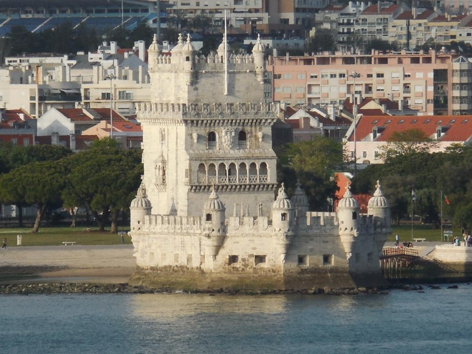 Hafenausfahrt_Lisboa_26