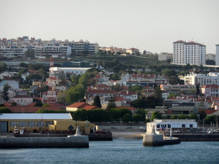 Hafenausfahrt_Lisboa_28