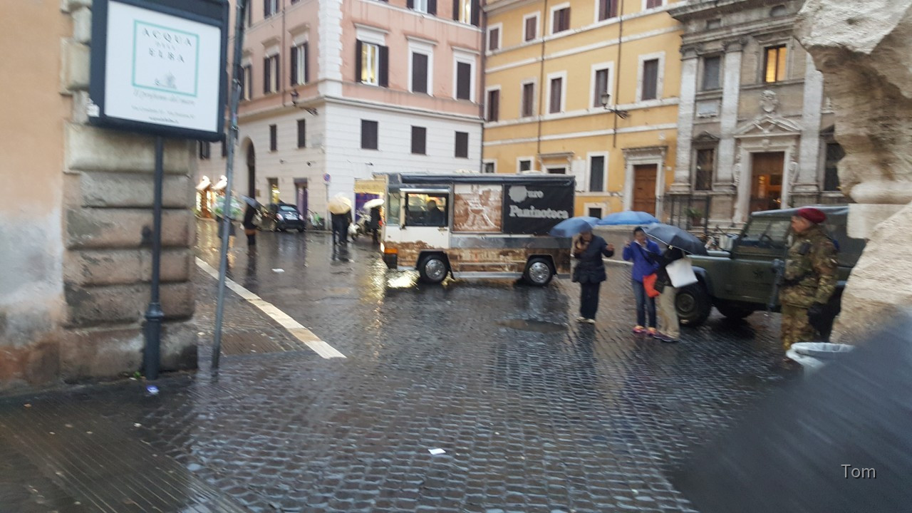 Rom- Der Trevi Brunnen