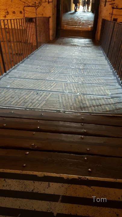 Halle der Urnen - Grabkammer