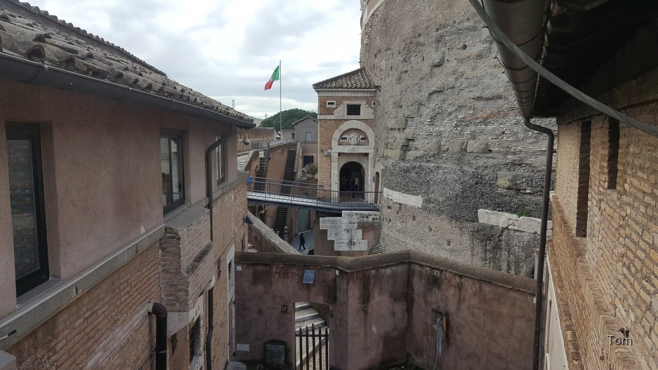 Blick in den Burghof