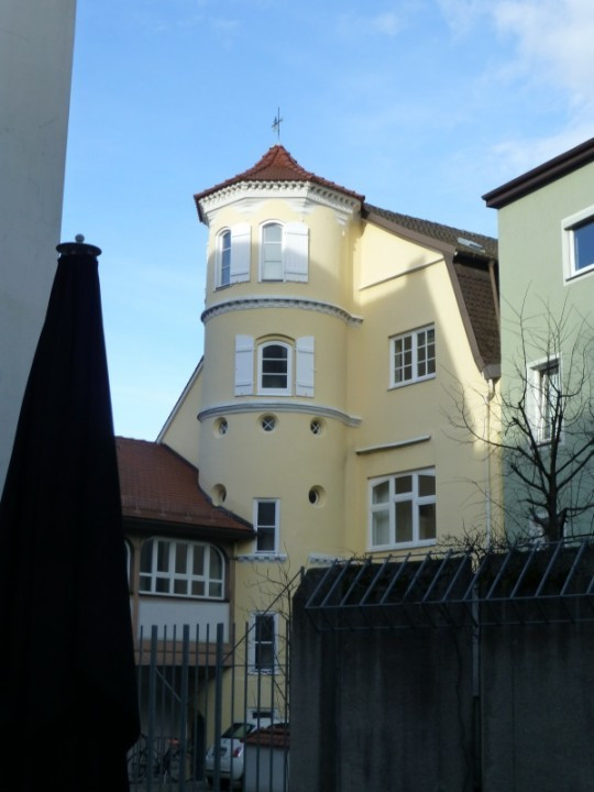 Memmingen>Hinterhof mit Wendeltreppenhaus