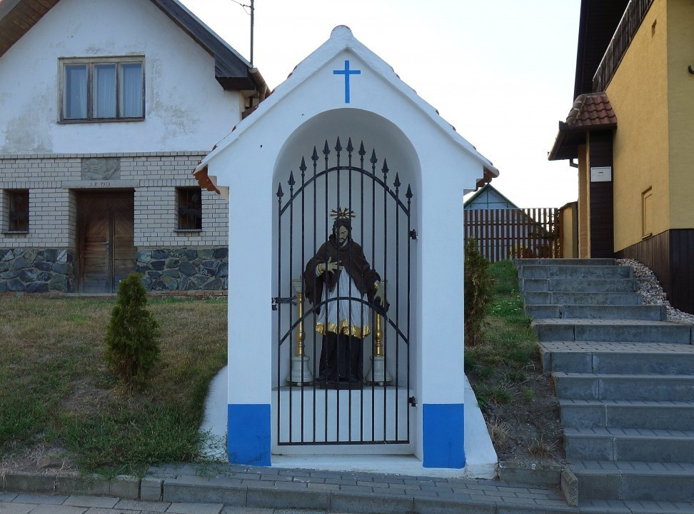 Velke Nemcice > Nepomukkapelle
