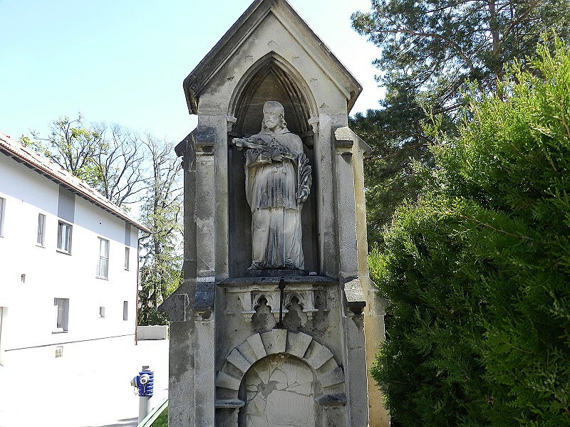 A Theresienfeld Nepomuk