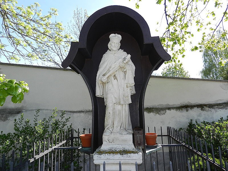 A Bad Fischau-Brunn Nepomuk