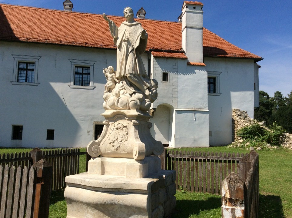 Varaždin < Nepomuk