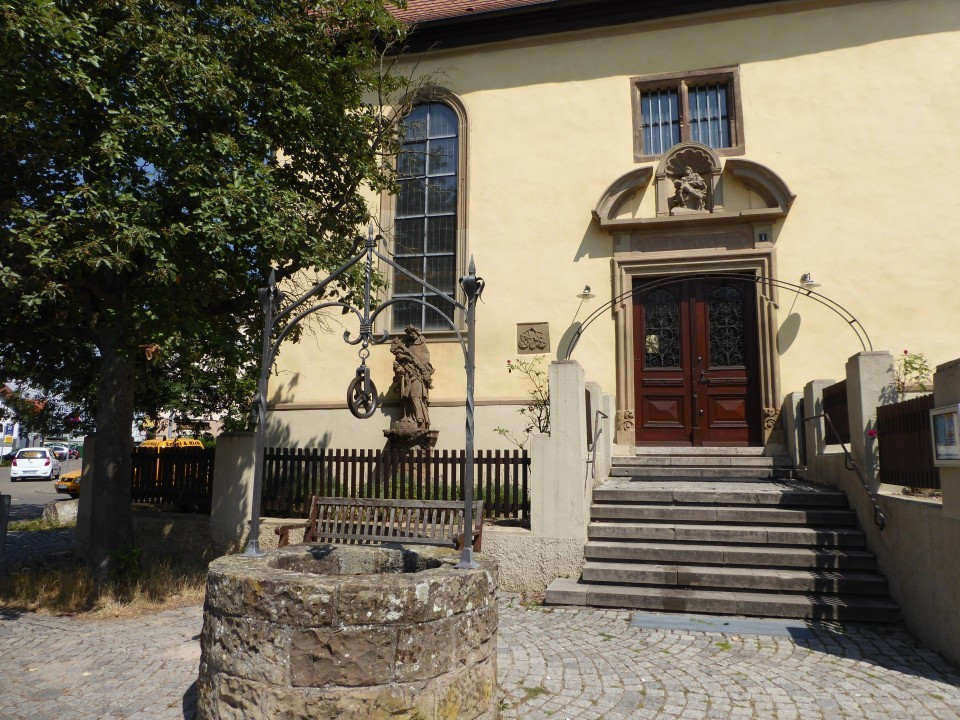 Neckarsulm > Frauenkirche > Nepomuk