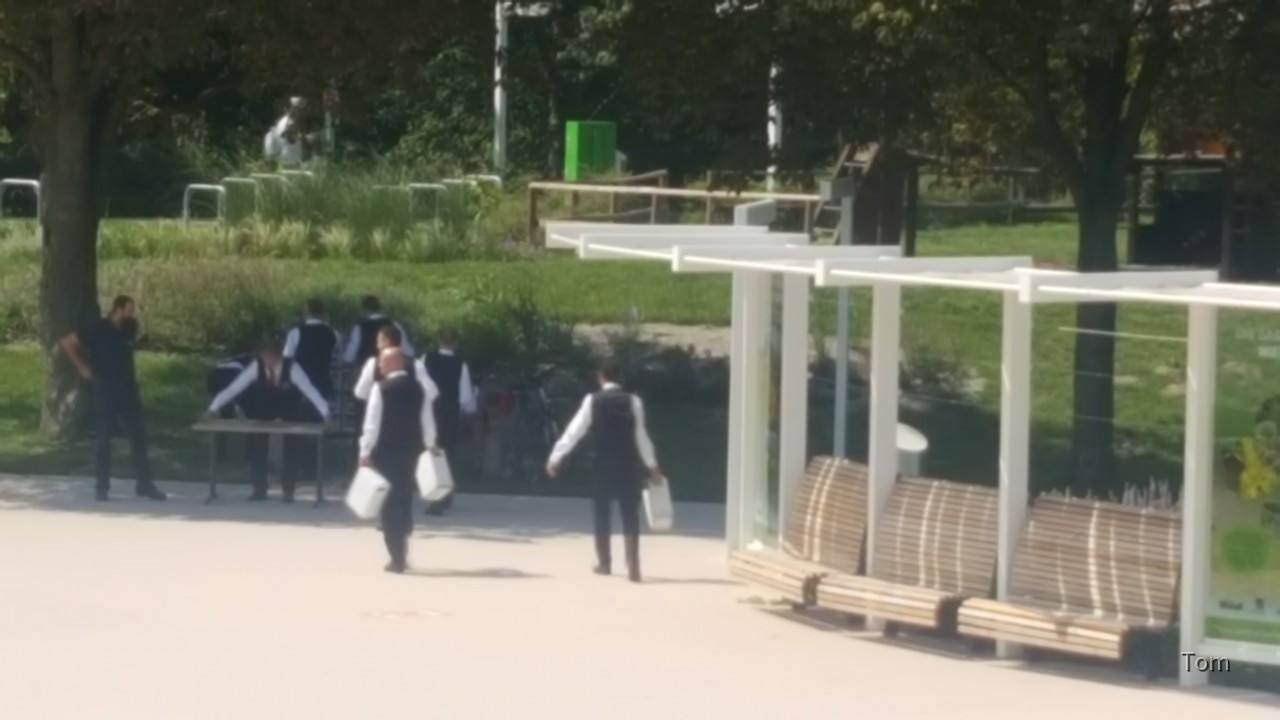 Tulln Anlegestelle Weinverkostung