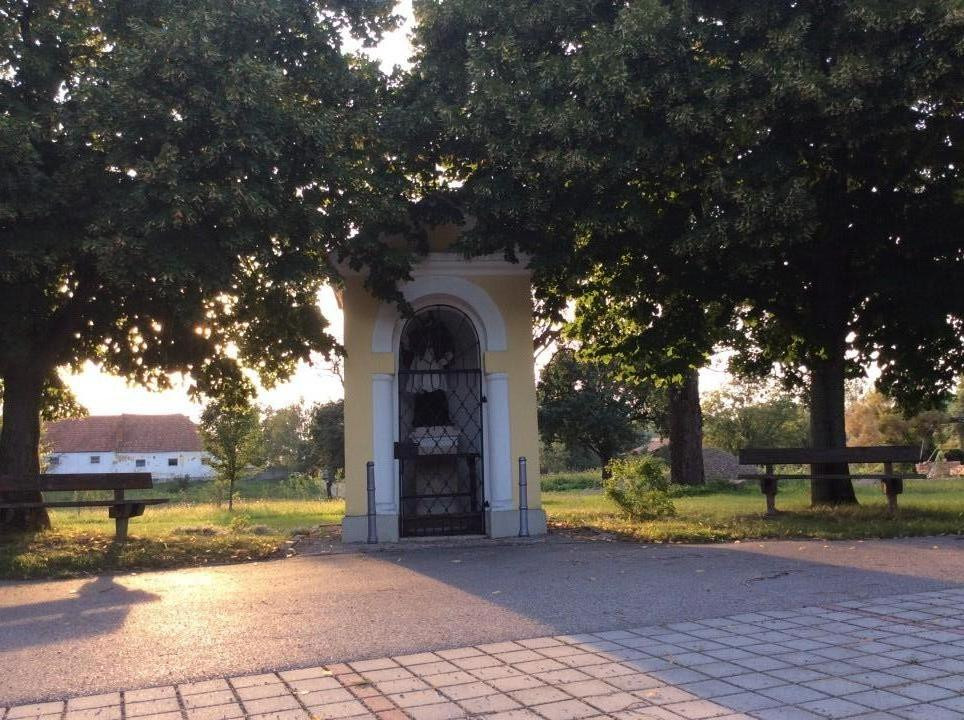 Asperhofen < Nepomuk