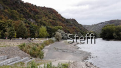 Bacharach Ufer Rhein
