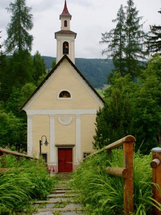 I: Niederdorf Pustertal Südtirol Nepomukkapelle