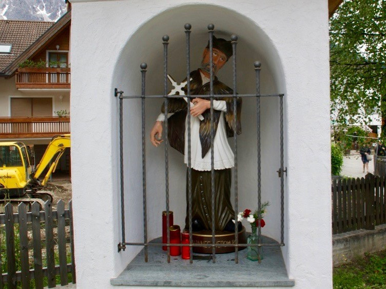 I: Innichen Pustertal Südtirol > Bildstock an der Drau