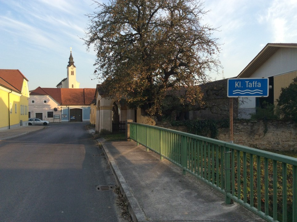 Frauenhofen < Nepomuk
