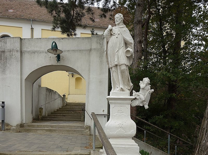 A Großebersdorf Nepomuk
