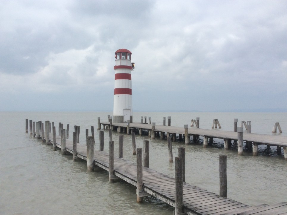Podersdorf < Leuchtturm