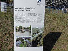 Niederfinow Schiffshebewerk  (6)