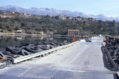 Pontonbrücke 1994 be Maslenica , Kroatien