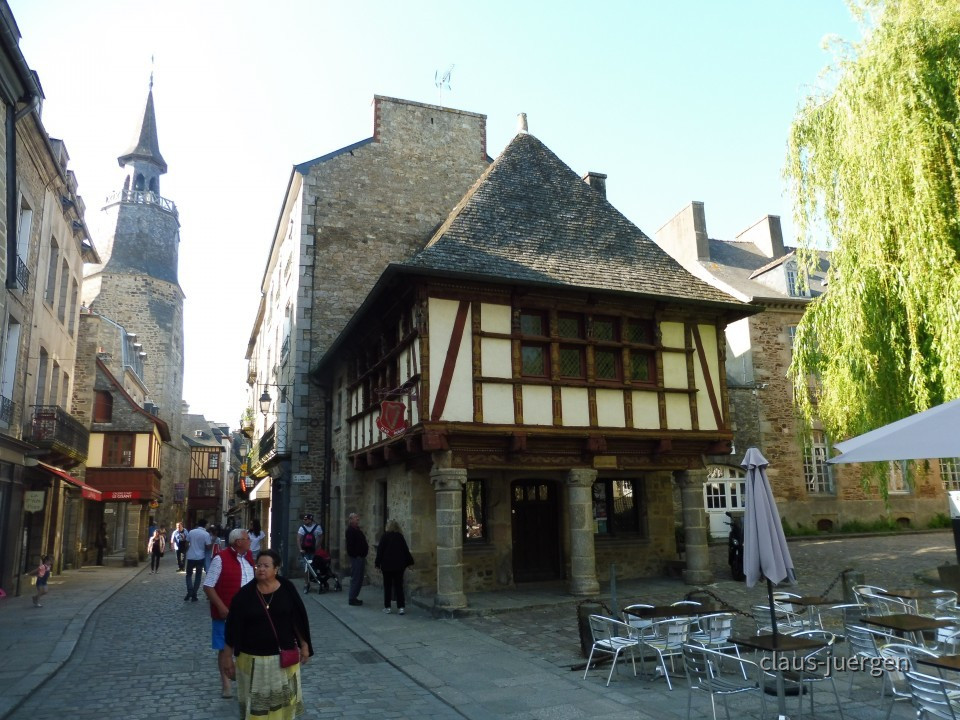 Dinan