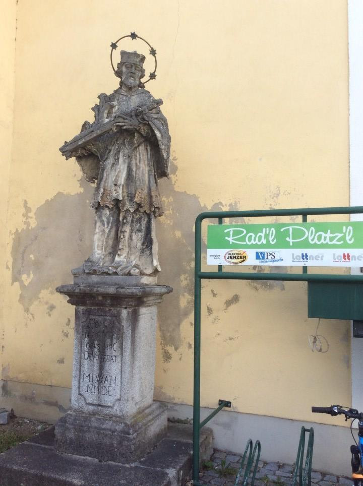 Pfarrkirchen bei Bad Hall < Nepomuk