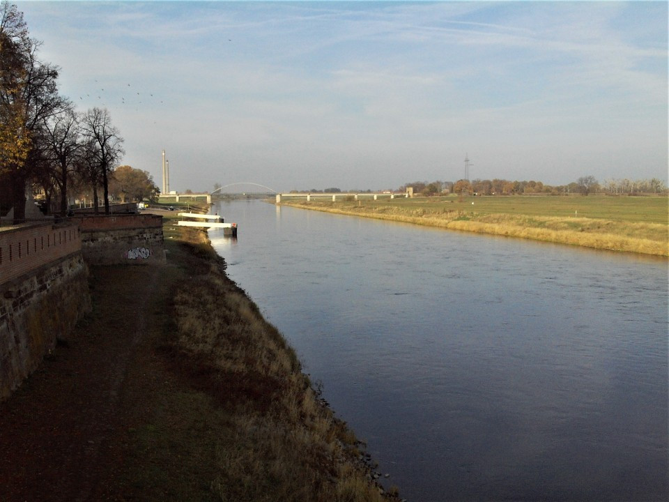 25 Torgau Elbe Flussabwärts
