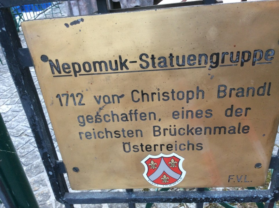 Lilienfeld < Nepomuk
