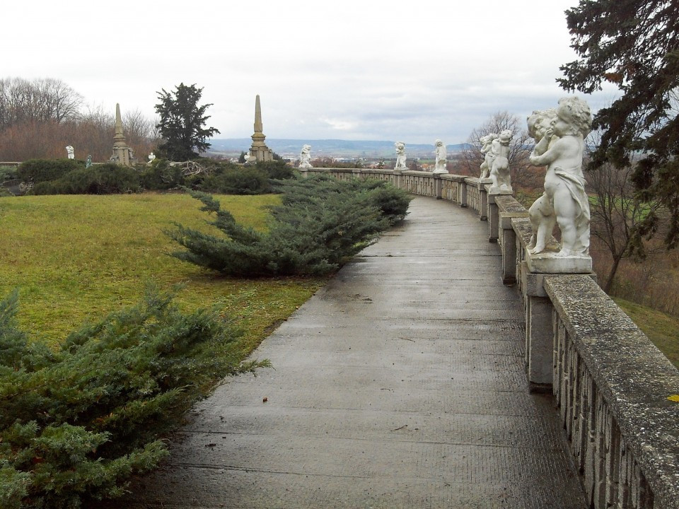 31 Roseburg Park
