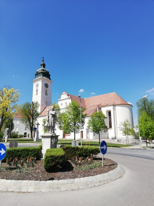Retz < Nepomuk