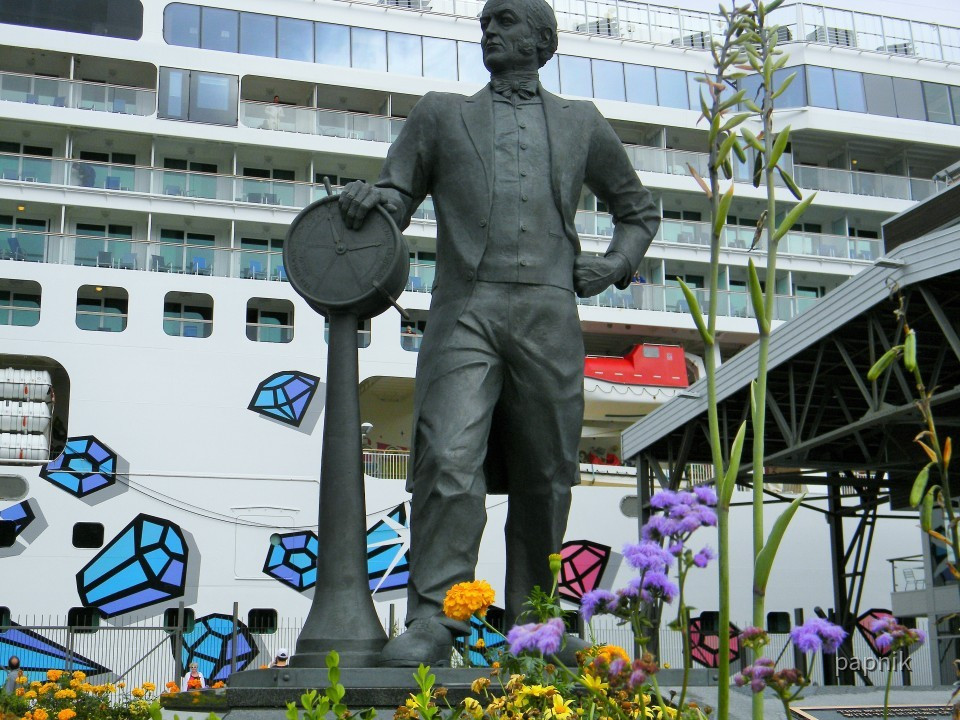 Mr. Cunard