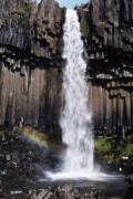 Süden: Wasserfall Svartifoss