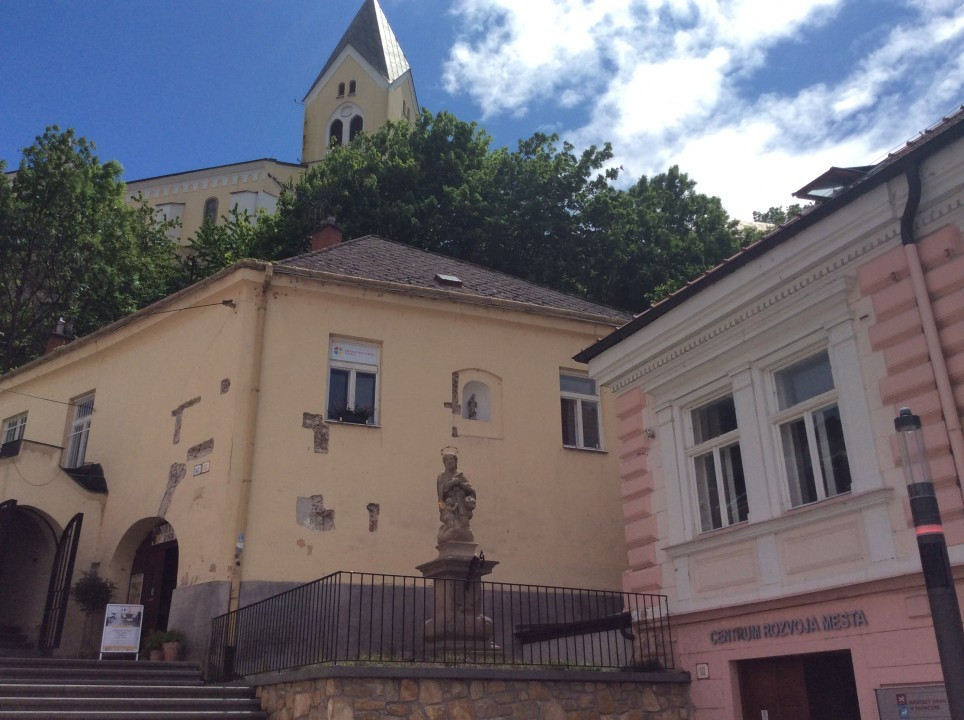 Trenčín < Nepomuk
