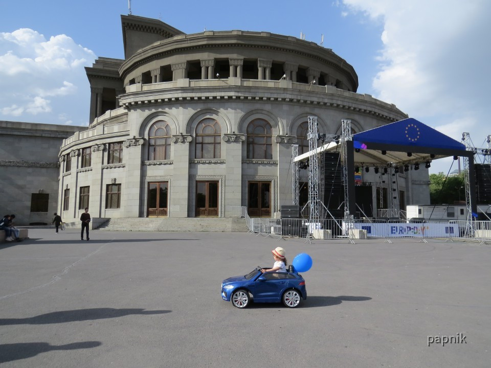 Die Oper