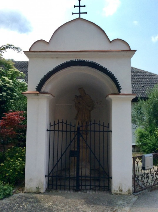 Traismauer < Nepomuk