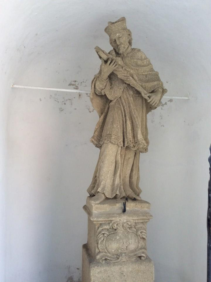 Traismauer < Nepomuk