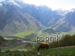 Stepan(t)sminda (Kazbeki)