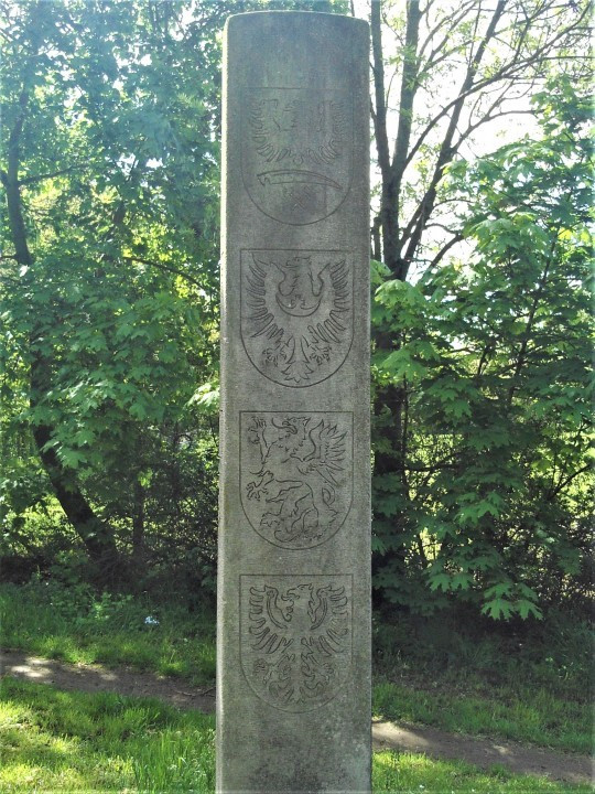 14 Magdeburger Warte Helmstedt Stele
