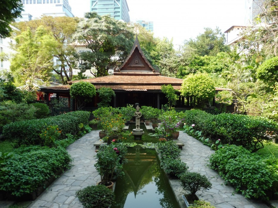 Khukrit Pramoj House