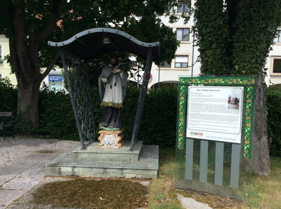 Pernitz < Nepomuk