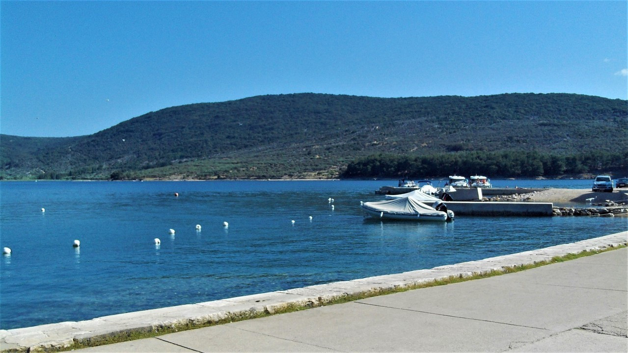 14 Cres Stadt