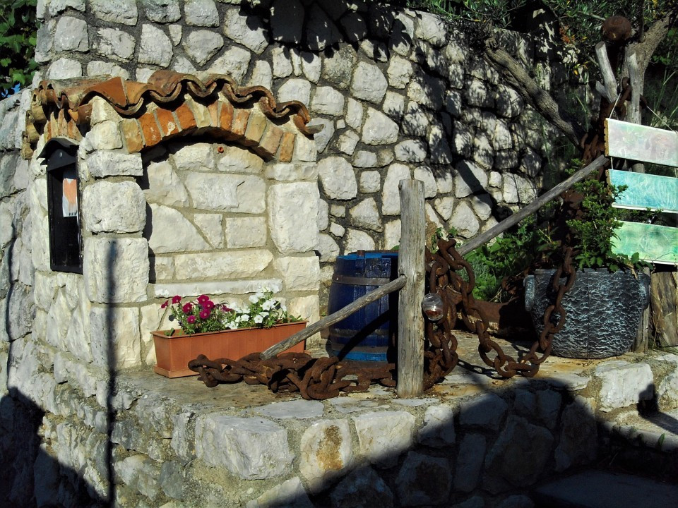 27 Cres Stadt
